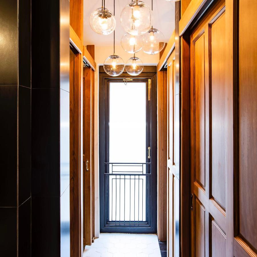Khunluang Hostel (Adults Only) Чиангмай Экстерьер фото
